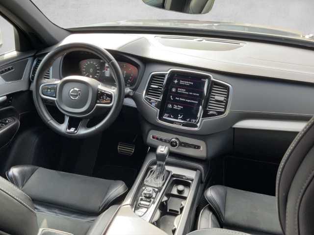 Volvo  XC 90 D5 R-Design AWD Geartronic Bluetooth Navi LED Klima Einparkhilfe el. Fenst
